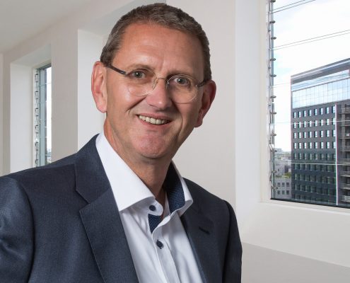 fotoshooting frankfurt Businessfoto für Geschäftsberichte siebenundsechzig