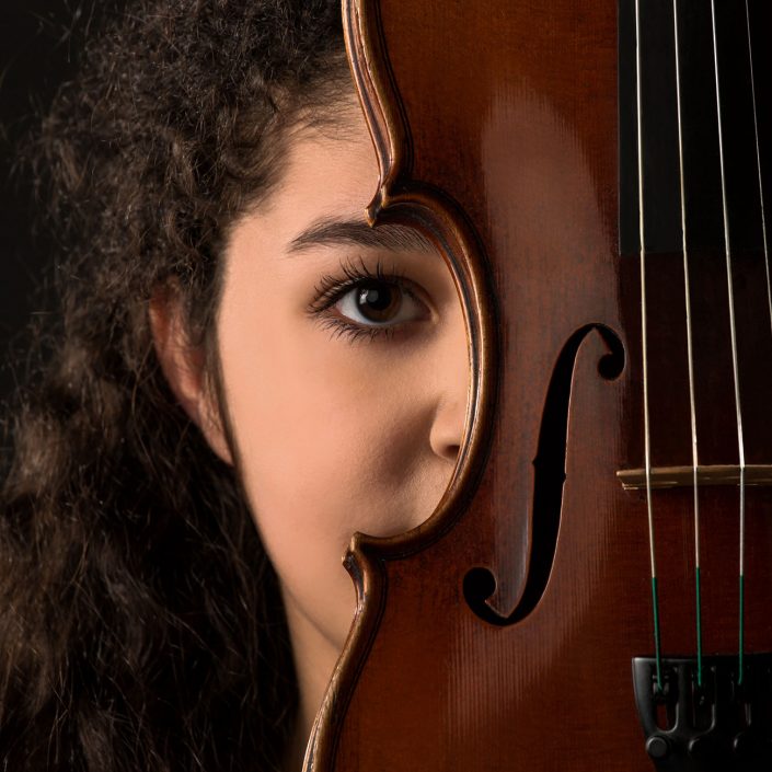 Portraitfoto-Maedchen-Geige- sechsunddreisig