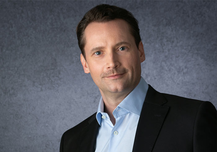 1000-x-700-px-M0B8995